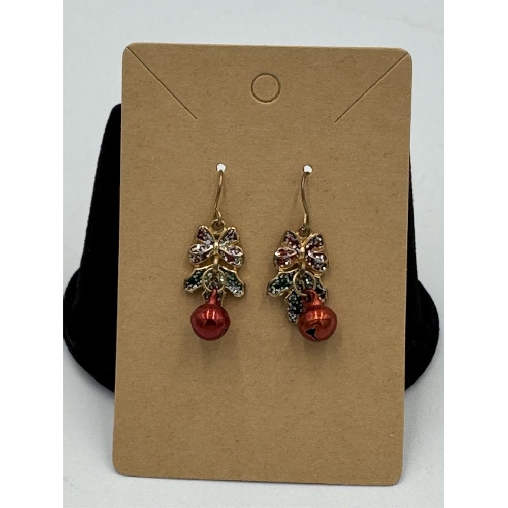 Avon Festive Holiday Christmas Themed Pierced Earrings Vintage